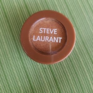 💄 5/$20 Steve Laurant Eyeshadow - Glow Digger